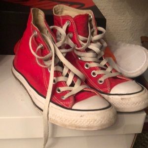 USED WMNS CONVERSE RED HIGH TOP 5.5